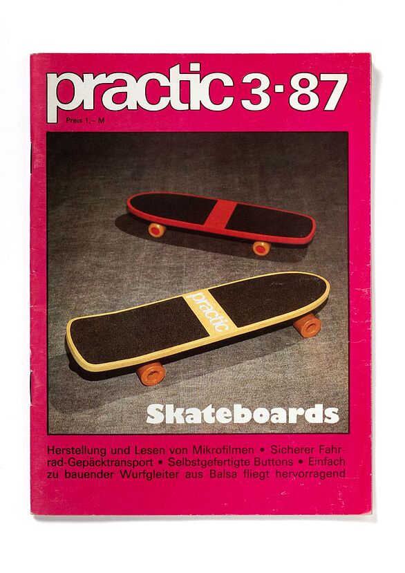 Cover der Zeitschrift Practic mit zwei Sakteboards auf dem Titel