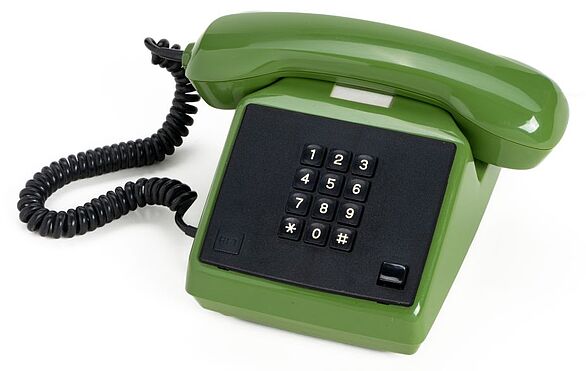 grünes Tastentelefon